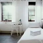 Juel Boardinghouse 아파트호텔 줄리흐